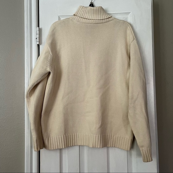 Lauren Ralph Lauren 100% Cotton Knit Turtleneck Sweater Size Medium - Picture 2 of 6